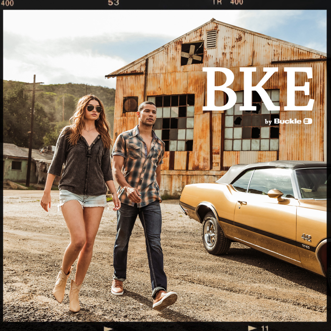 Buckle Campaign 131 Its Your Life. Live It. EN 1080x1080 1